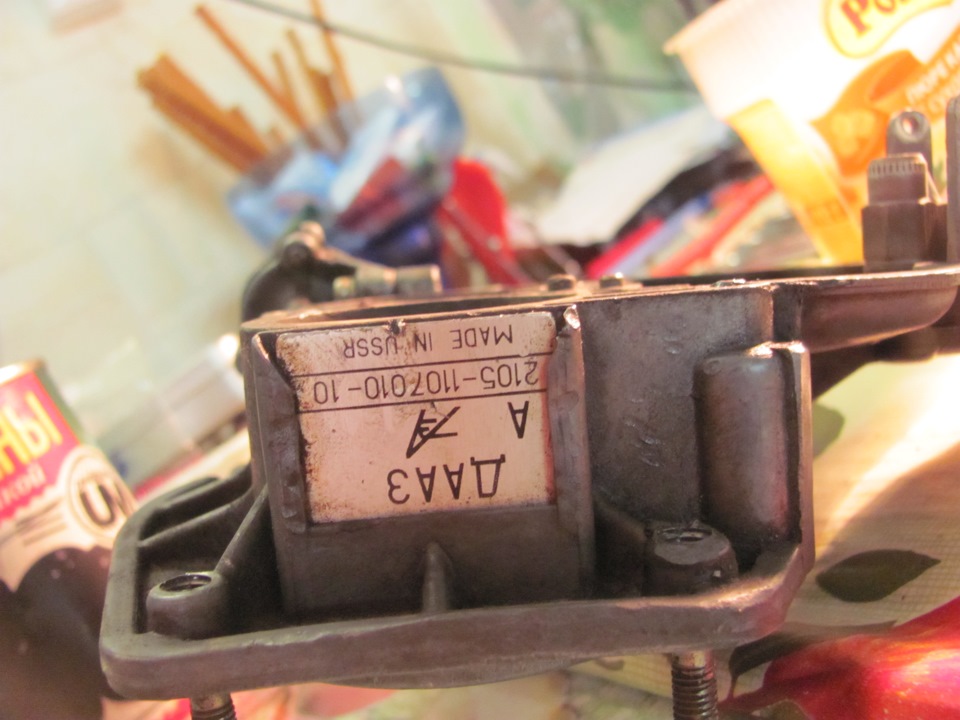 Чистка карбюратора 2105-1107010-10 — ЗАЗ 968, 1,2 л, 1987 года | своими ...