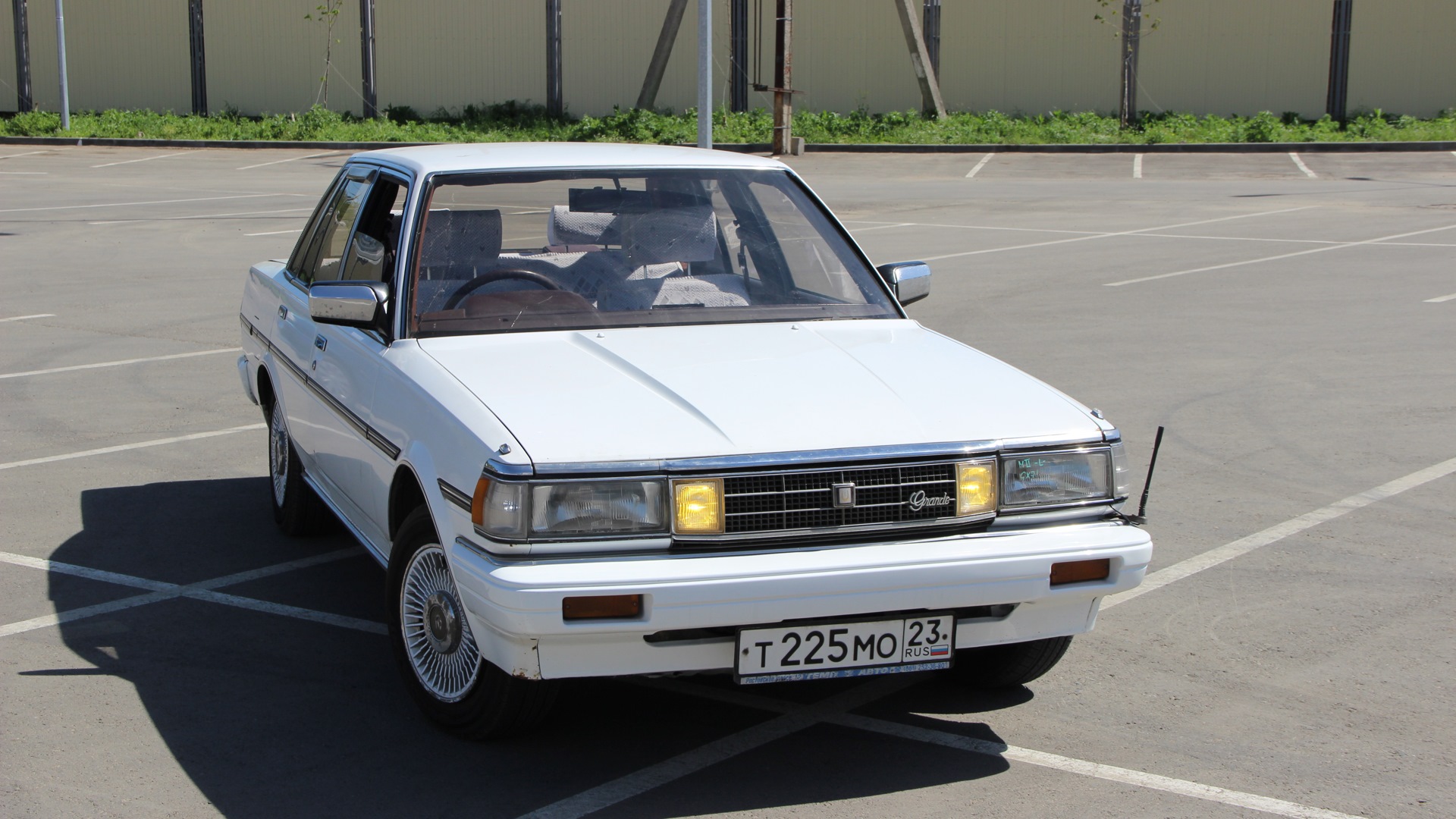 Toyota Mark II (70) 2.0 бензиновый 1987 | GX71 