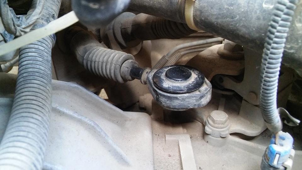 Болтается ручка кпп — LADA Гранта, 1,6 л., 2014 года | поломка | DRIVE2