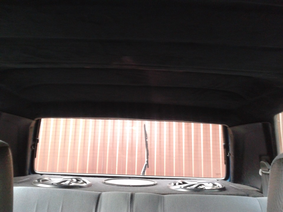 перетянул потолок алькантарой — Volkswagen Golf Mk2 GTI, 1,8 л, 1986 ...