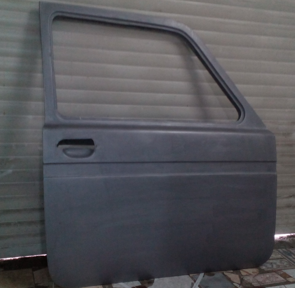 Стеклопластиковые крылья на ниву 21214. Стеклопластиковые двери на ниву. Стеклопластиковые двери на ниву. Дверь задка стеклопластик ваз 2121 нива. Ваз 21213 дверь передняя.