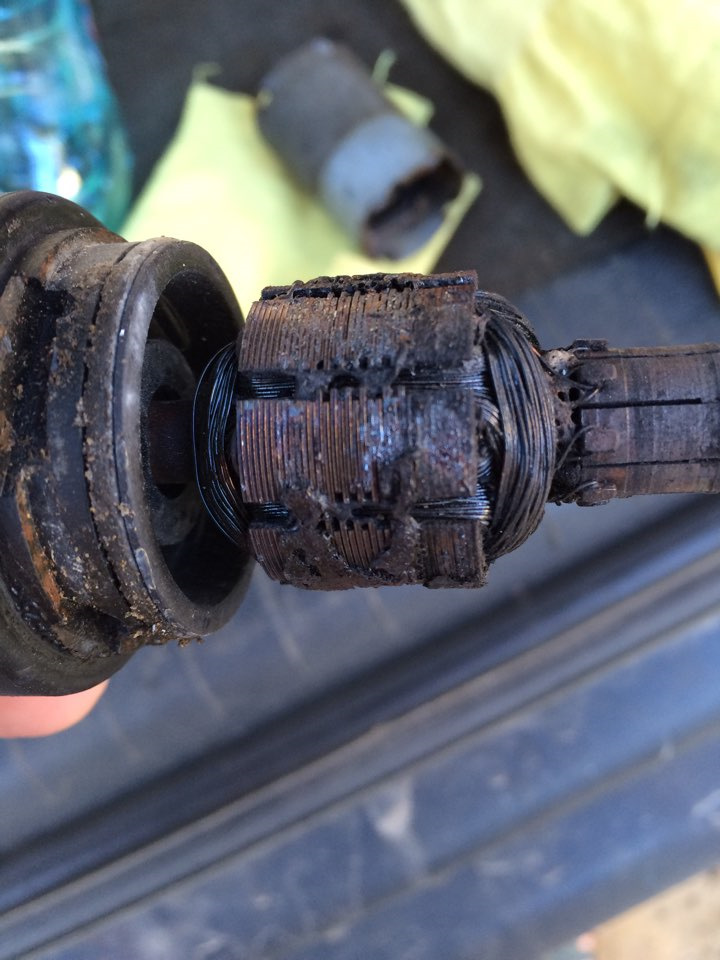 Замена рециркуляционного насоса системы охлаждения. — Mercedes-Benz M ...