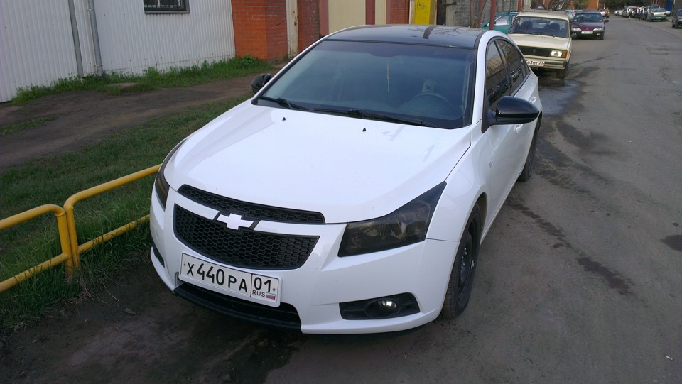 Chevrolet Cruze хэтчбек черный капот и крыша