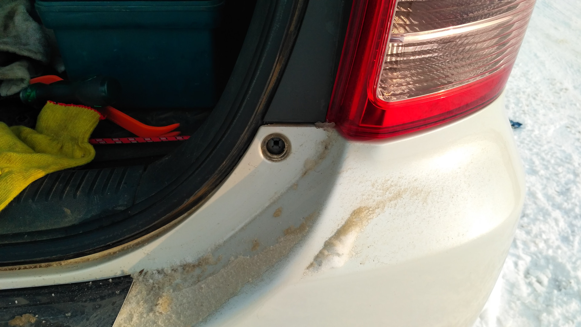 Как снять задний фонарь на више Замена задних фонарей - Toyota Wish (AE10), 1,8 л, 2007 года стайлинг DRIVE2