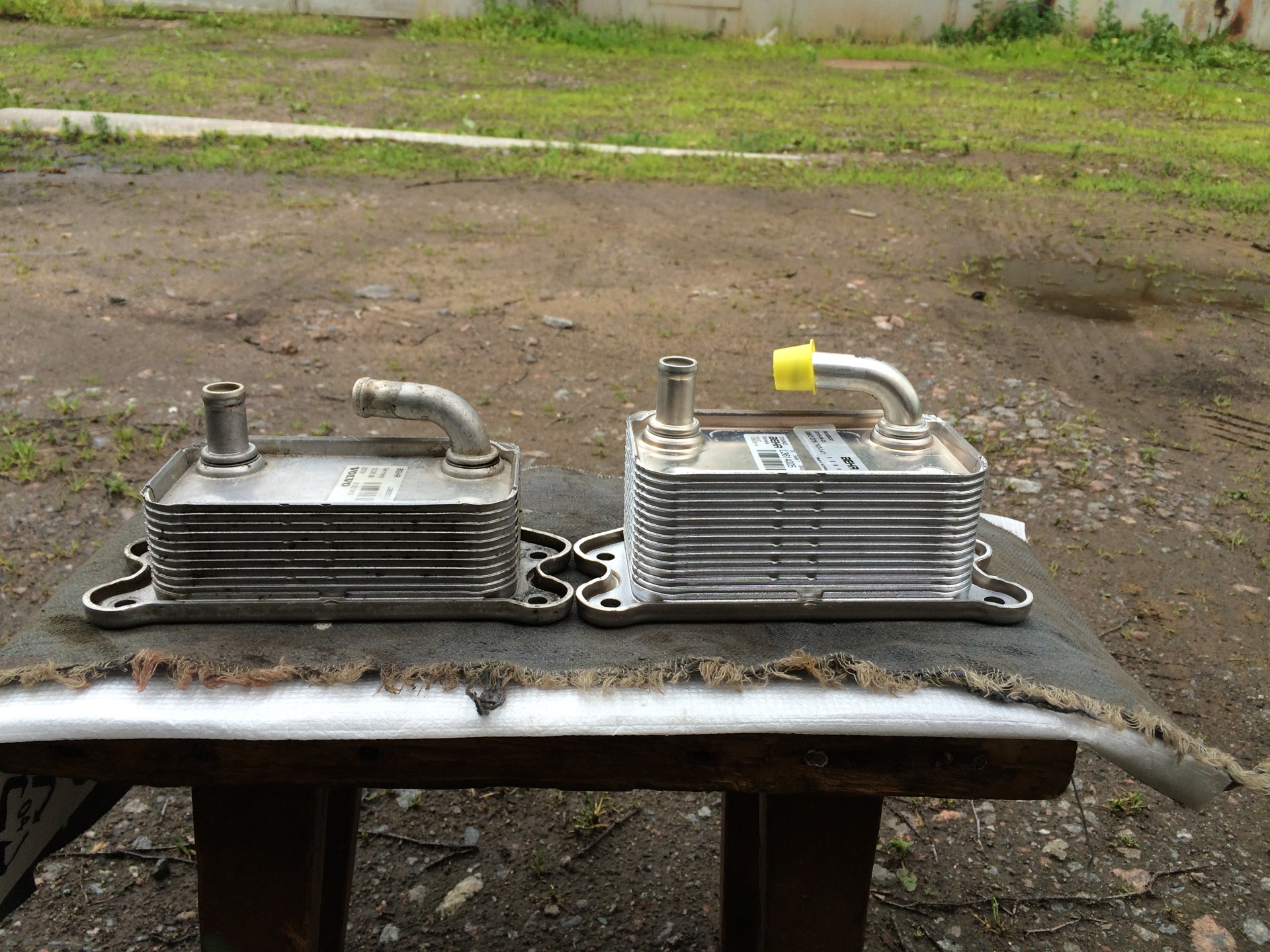 Радиатор масляный 2 5. Маслоохладитель альфа ромео 166. Масляный радиатор opel omega a. Радиатор акпп хендай терракан 2. Вольво s40 2003 радиатор акпп.