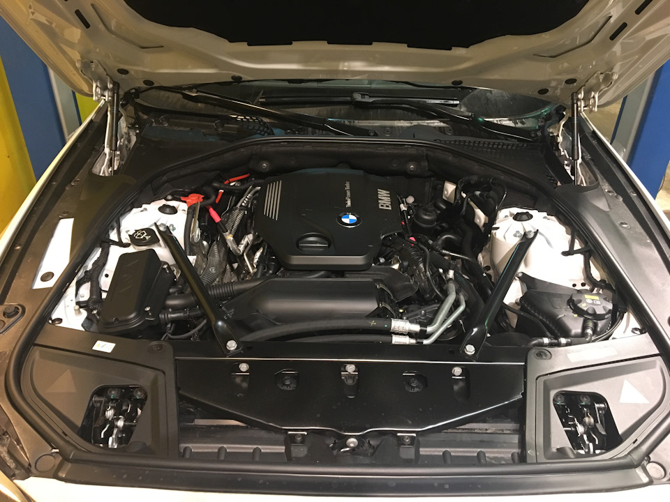 Двигатель bmw 520d. Форсунка bmw f10 520d b47. удалил сажевый на f10 520d. удаление сажевого фильтра bmw f10 b47. поверлаб чип тюнинг москва.