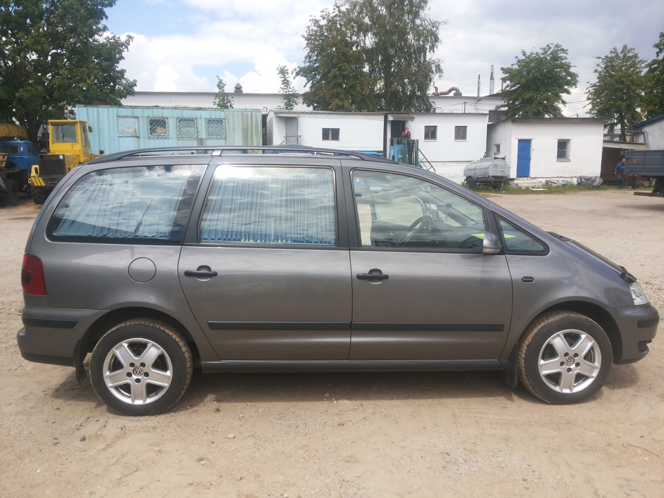 Шторки — Volkswagen Sharan (1G), 1,9 л, 2009 года | тюнинг | DRIVE2