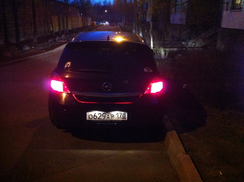 стоп сигнал калина 1 седан. лампочки задние габаритные огни джетта 6. задние огни автомобиля. лампочка стоп сигнала опель астра h. 7443 16 smd 2835.