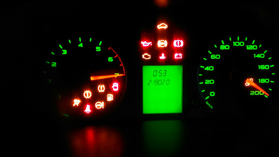 Прошивка старой комбинации приборов — LADA Гранта, 1,6 л., 2012 года ...