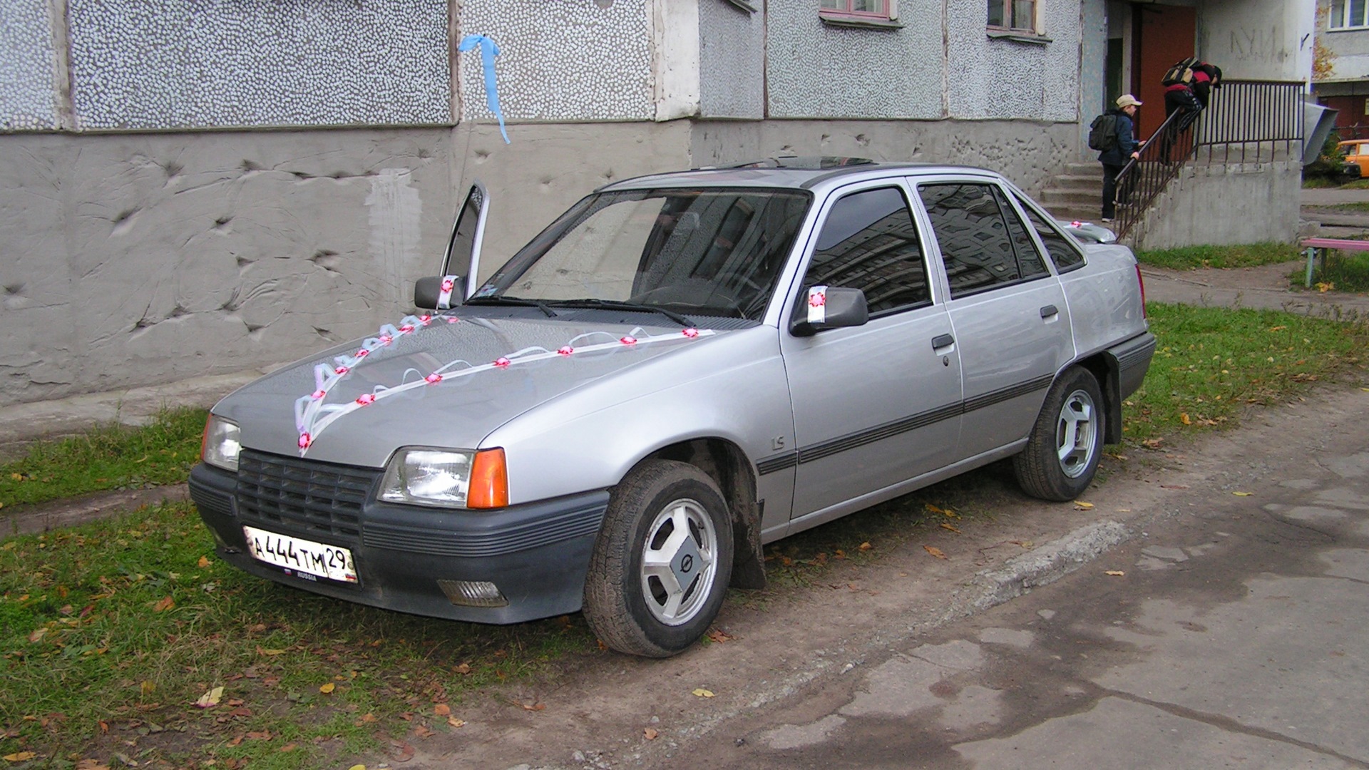 Opel Kadett E 1.3 бензиновый 1987 | три четверки на DRIVE2