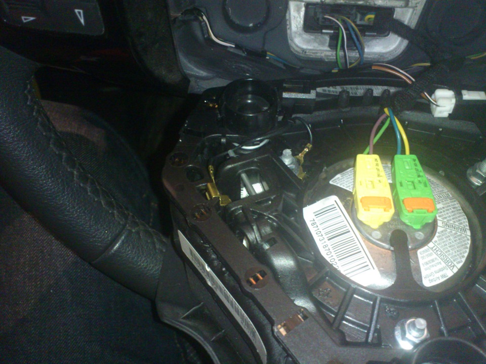 с другой стороны — Opel Corsa D