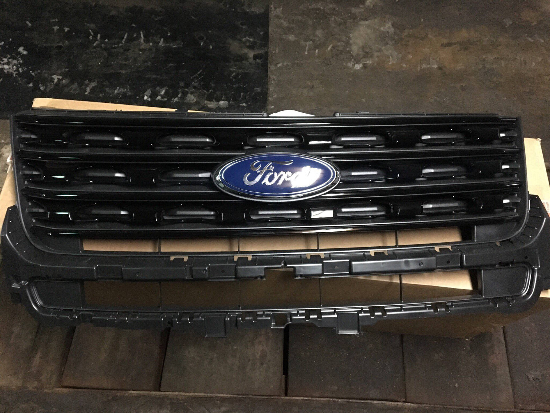 Ab8200r. Форд эксплорер 2022 радиаторная решетка ford. Решетка на форд эксплорер 5. Решетка на форд эксплорер 5. Решетка радиатора эксплорер 5.