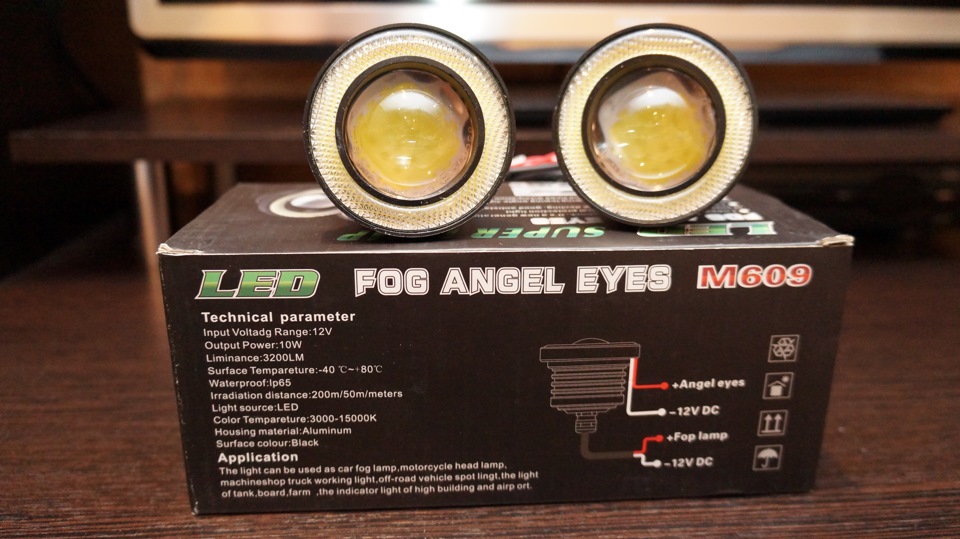 Angel eyes. 3200k противотуманки. Прожектор-ходовой огонь с линзой 