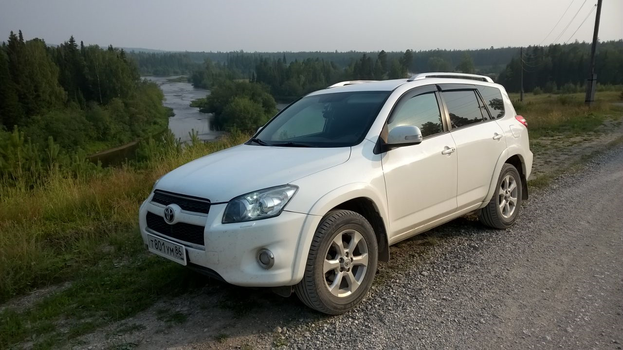 Рав 4 с пробегом в челябинске. Toyota rav4 long 2.4. Тойота рав 4 Лонг. Toyota rav4, 2007 2.4. Toyota rav4 2010 long.