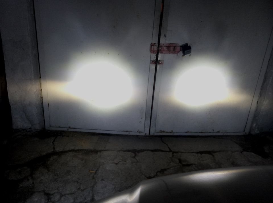 Замена галогеновых ламп дальнего света на LED — Volkswagen Caddy (3G ...