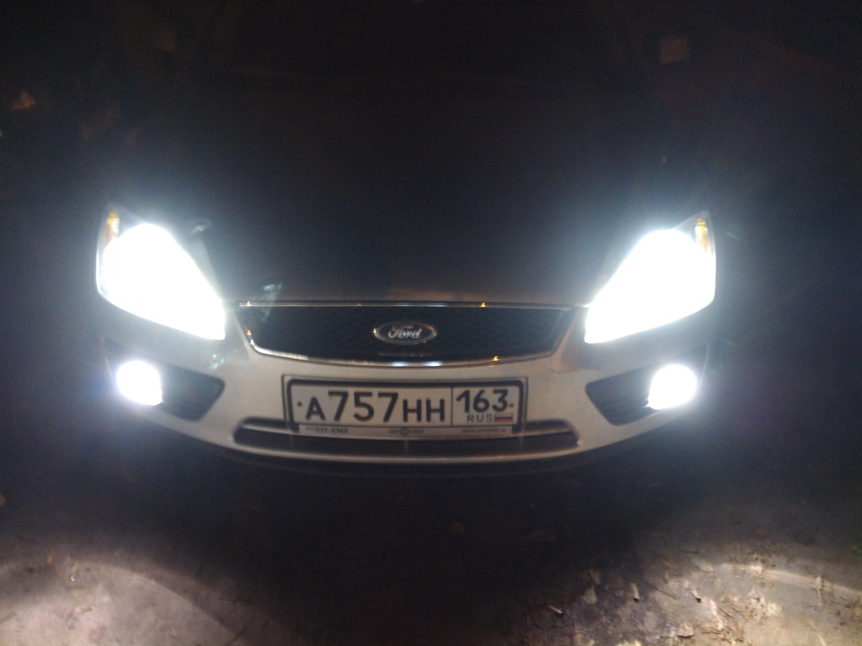 Наконец нашел противотуманки — Ford Focus II Hatchback, 1,8 л, 2008 ...