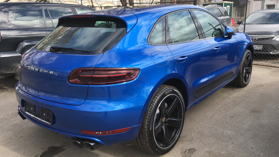 Porsche Macan S Diesel Sapphire