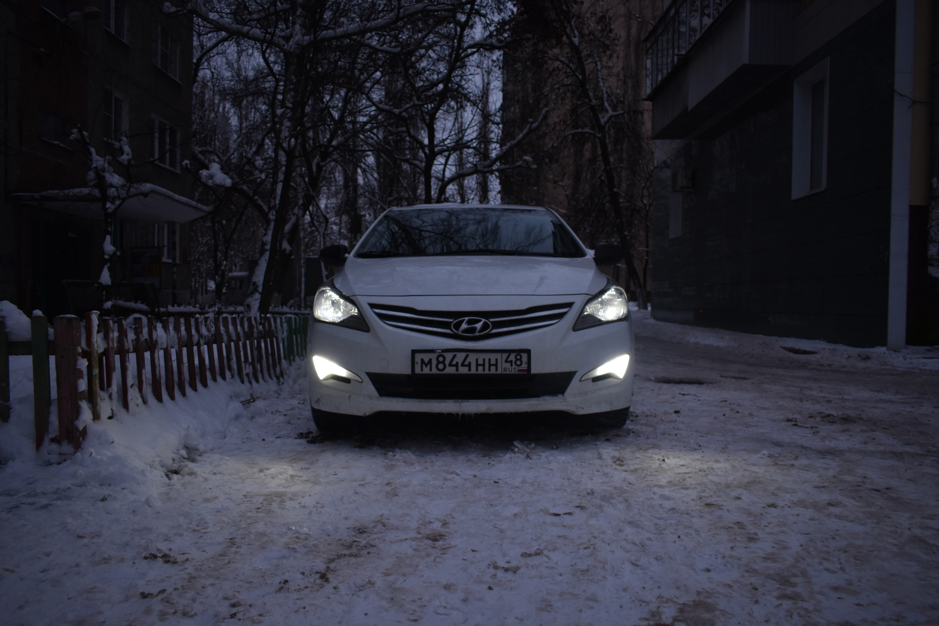 Led hyundai solaris