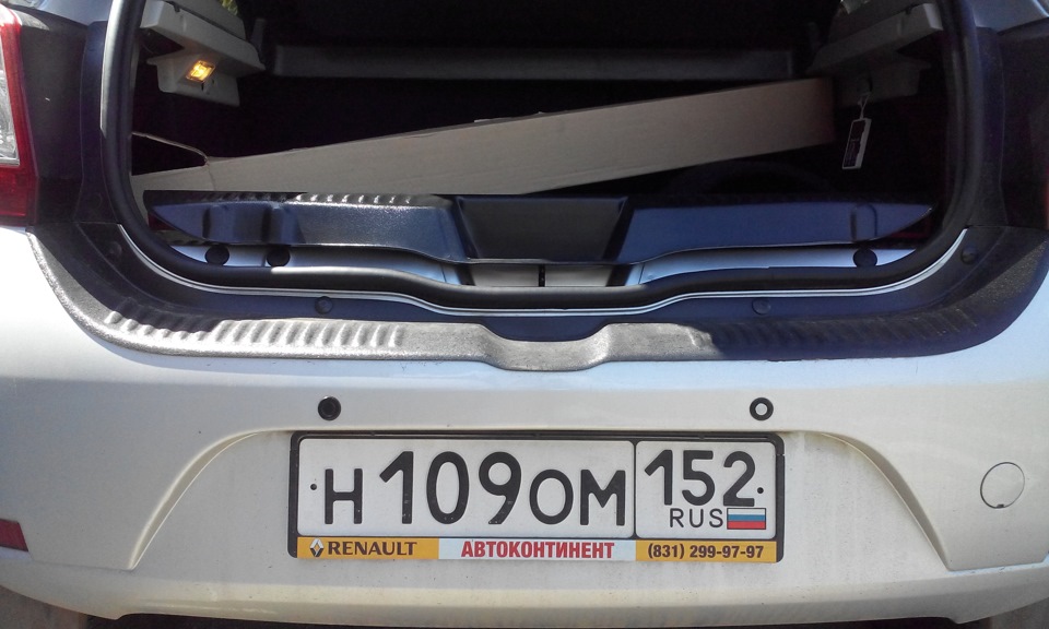 Накладка на порожек багажника — Renault Sandero 2G, 1,6 л, 2014 года ...