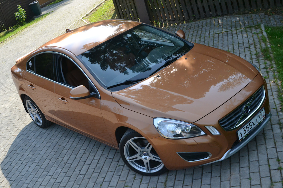 Volvo s60 2012 РІ С‚РµРјРЅРѕС‚Рµ