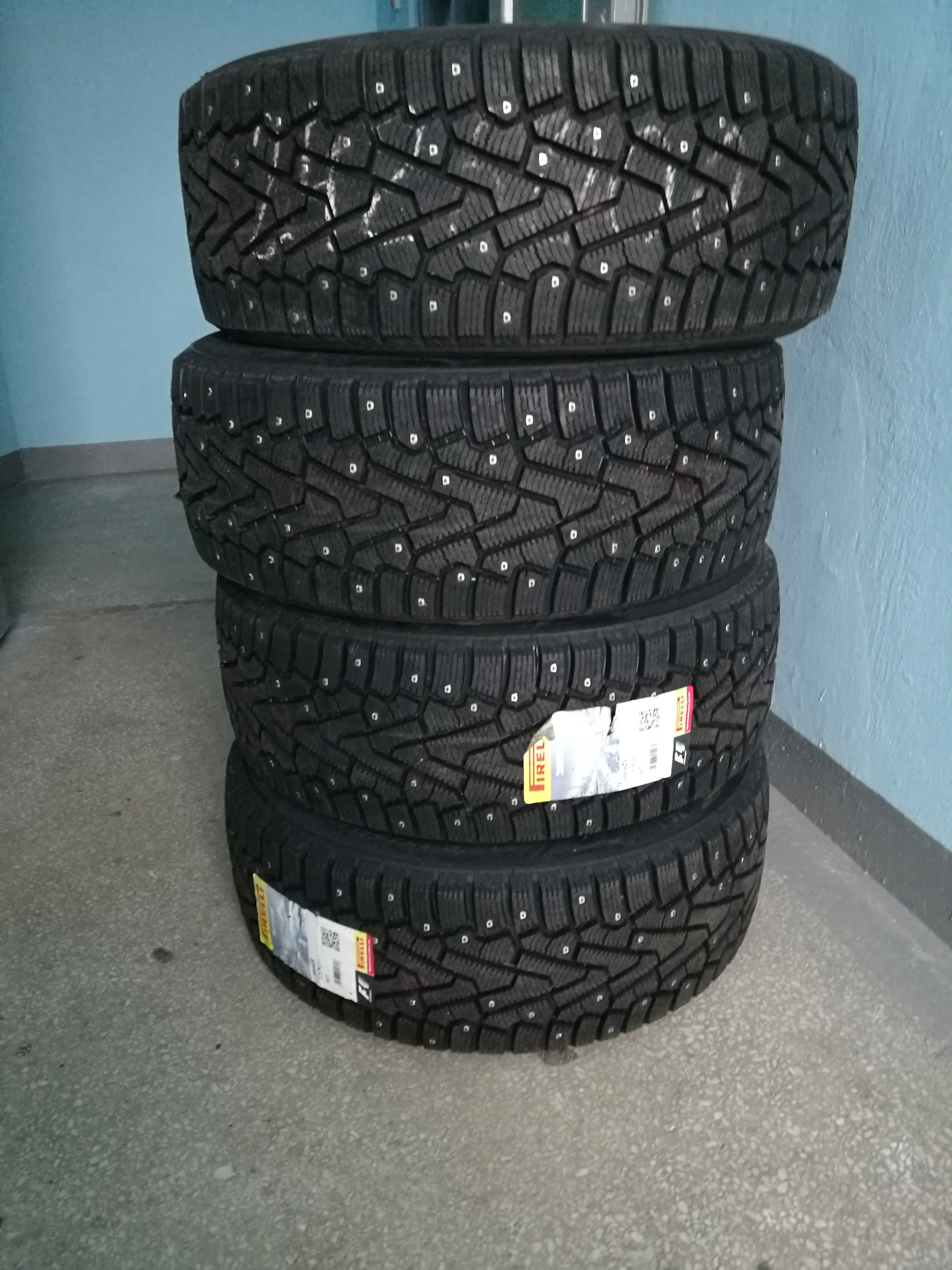 Pirelli winter ice zero 205 55