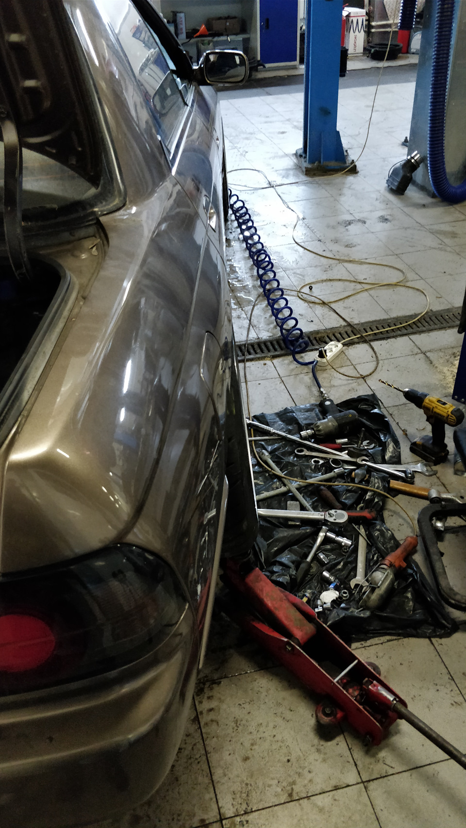 Фото в бортжурнале Nissan Skyline (R32)