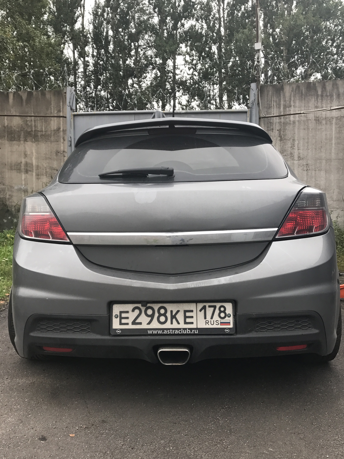 Astra GTC спойлер