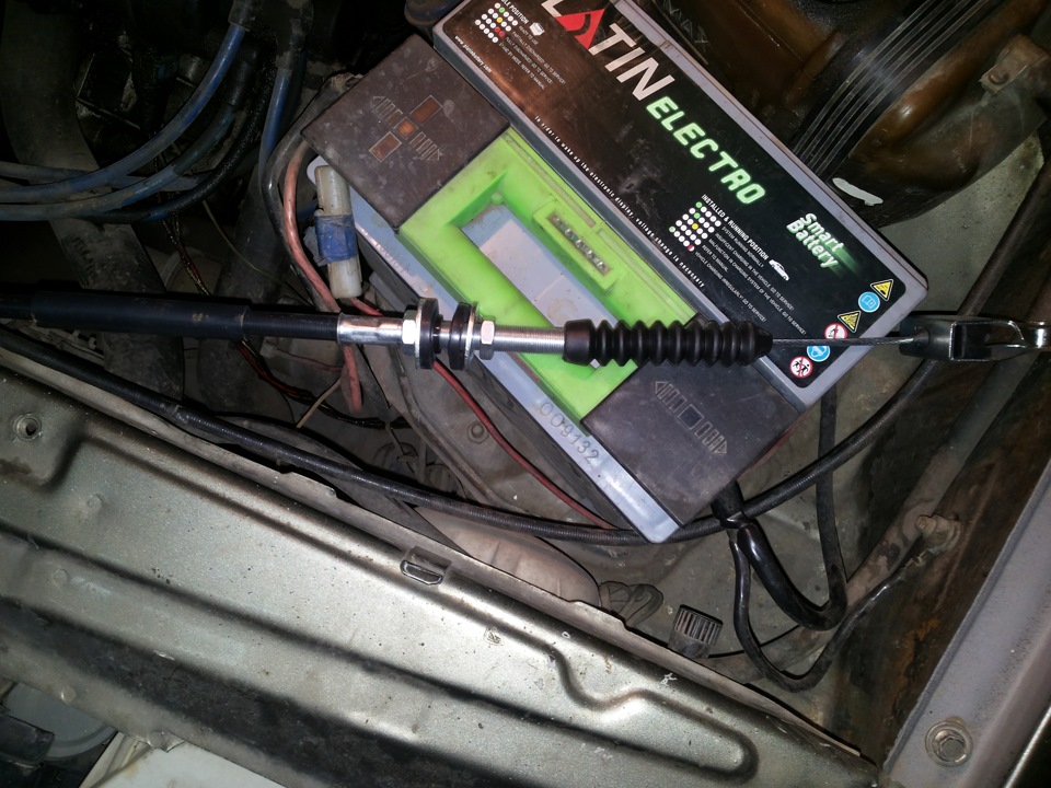 Очередная замена тросика сцепления — Lada 21099, 1,5 л, 1998 года ...