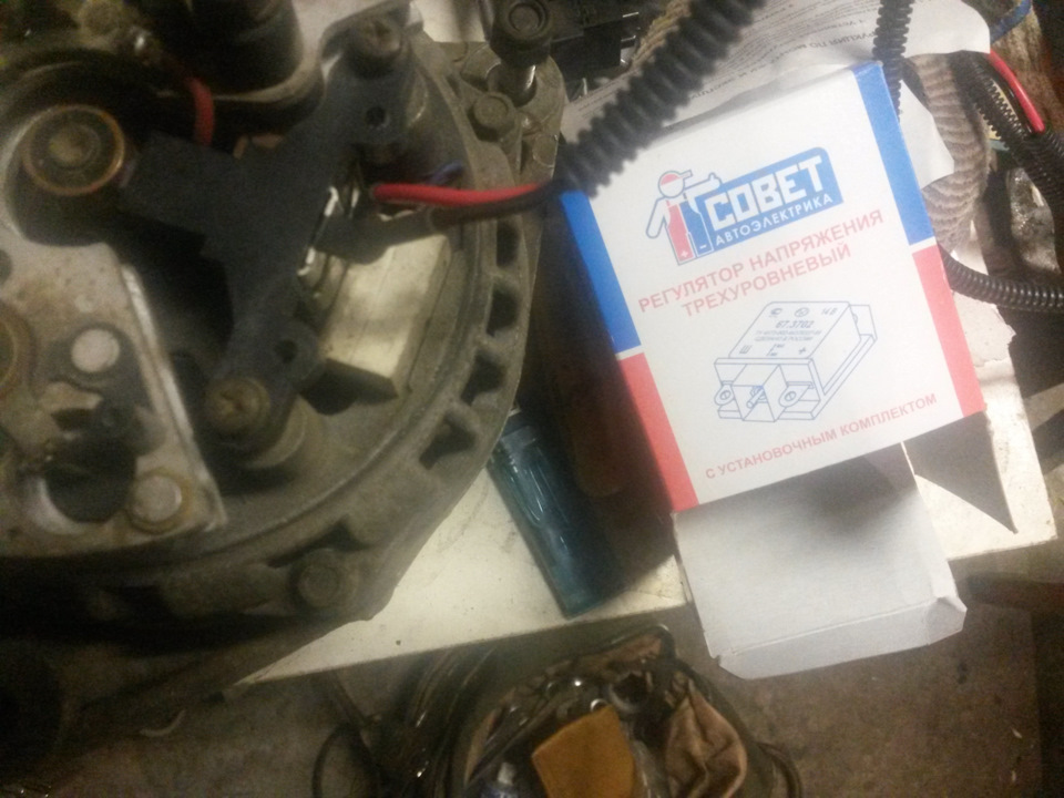 Установка трехуровневого регулятора напряжения — Lada 21114, 1,6 л ...