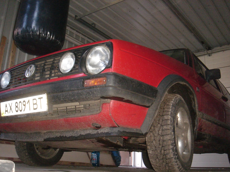 Теперь и у нас весна, покатушки на докатке — Volkswagen Golf Mk2, 1,8 л ...