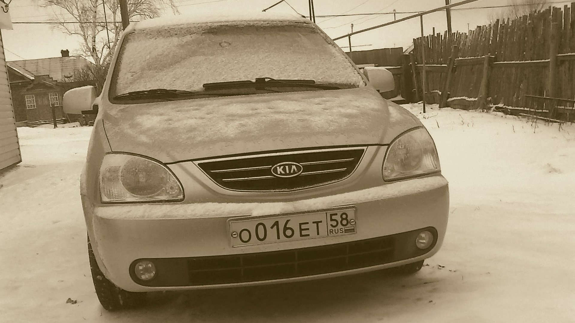 KIA Carens II 1.6 бензиновый 2005 | 