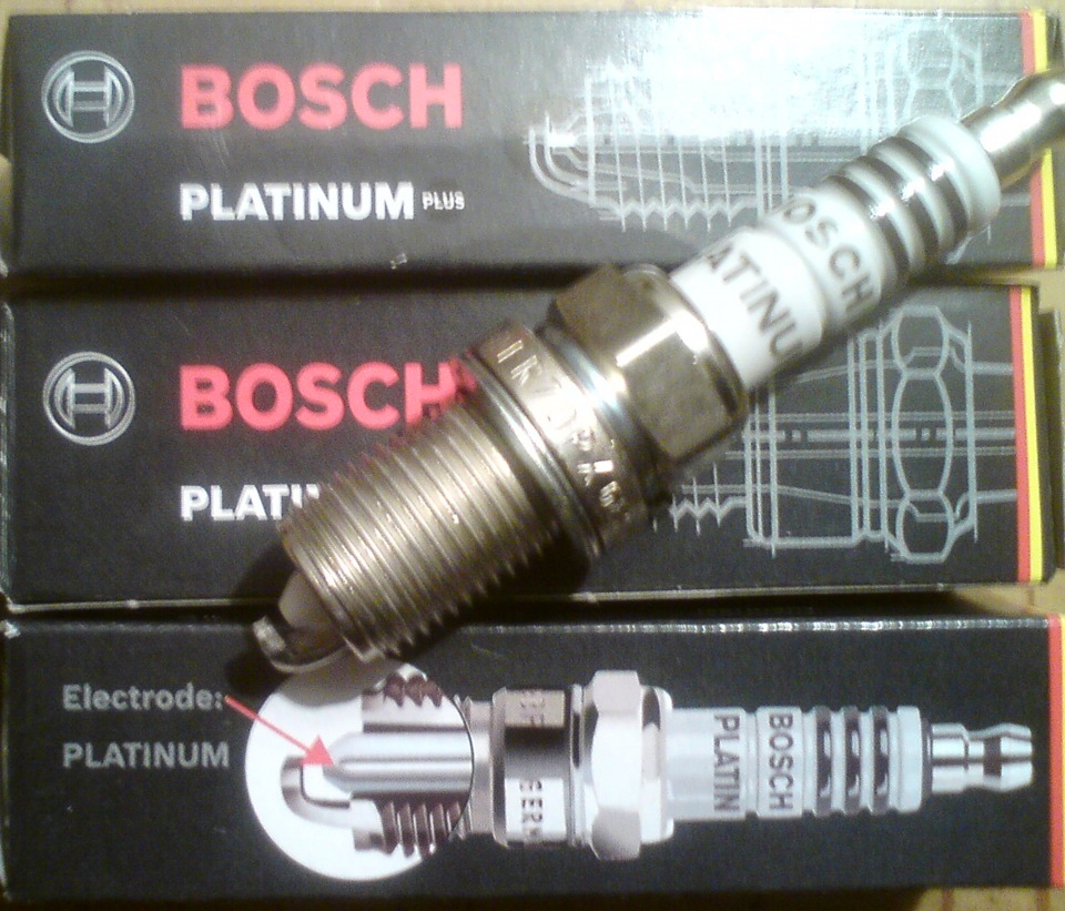 Свечи bosch platinum. Свечи на Весту бош платинум артикул. Свечи бош платинум r3. Бош платинум свечи на приору. Свеча Bosch Platinum с 4.