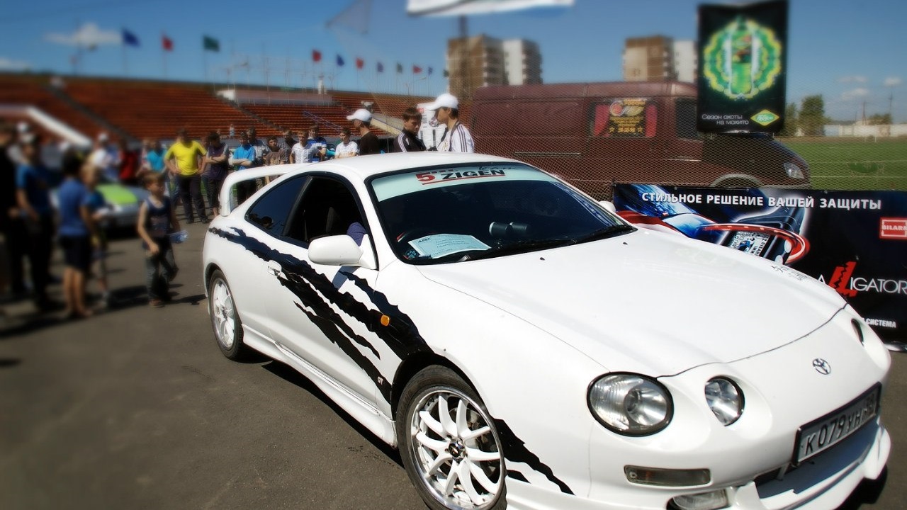 Toyota Celica (200) 2.0 бензиновый 1999 | на DRIVE2