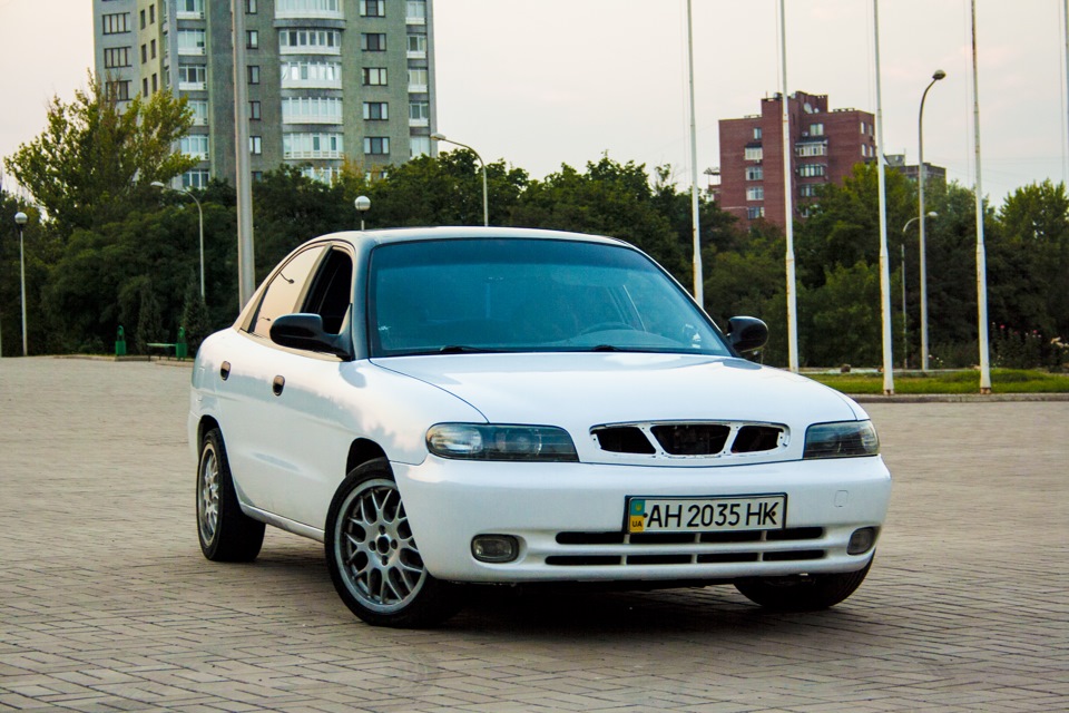 Daewoo Nubira 1