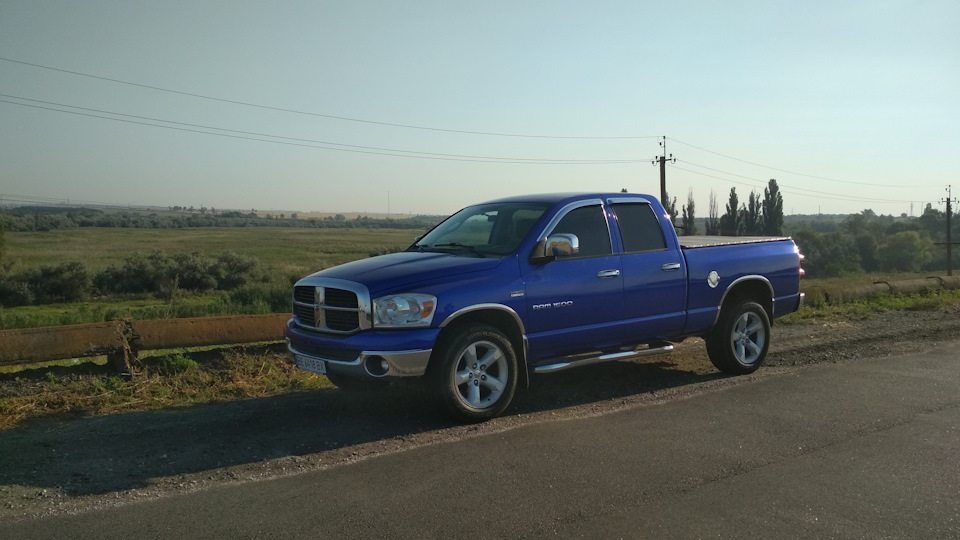Dodge Ram В городе заметный