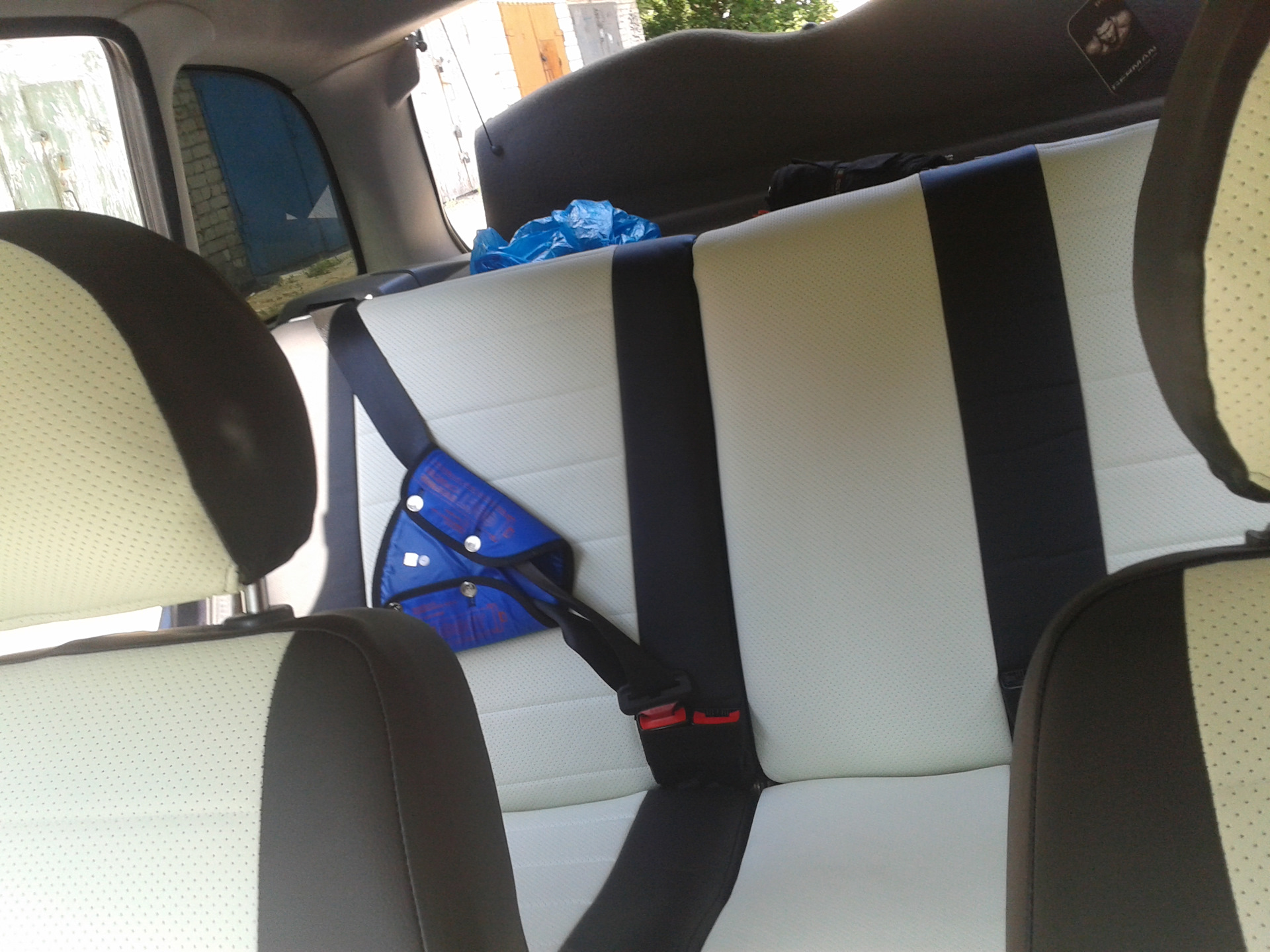 Автомобильные чехлы Автопилот на Калине — Lada Калина универсал, 1,4 л ...