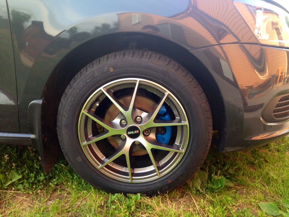 Как истинный половод, просто обязан был покрасить барабаны ...