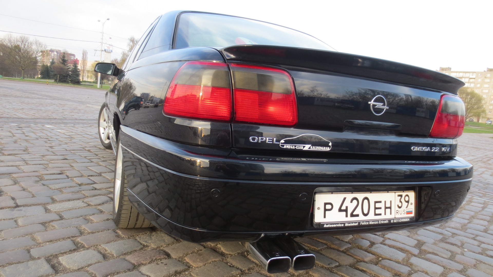 Бампер омега б. Opel Omega b 97 Spoiler. Opel Omega b спойлер. Спойлер Irmscher Opel Omega b. Omega b Irmscher спойлер.