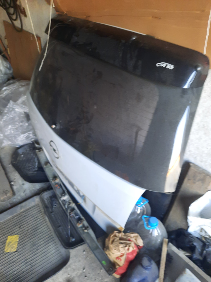 Крышка багажника на Opel Zafira B. Б/у | 5 000 ₽ в городе Санкт-Петербург | DRIVE2