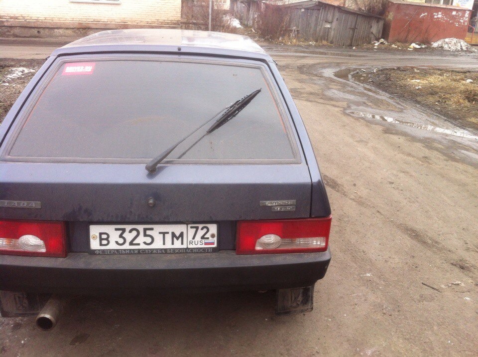 смена наклейки с адидас на драйв 2 — Lada 21093i, 1,6 л, 2002 года ...
