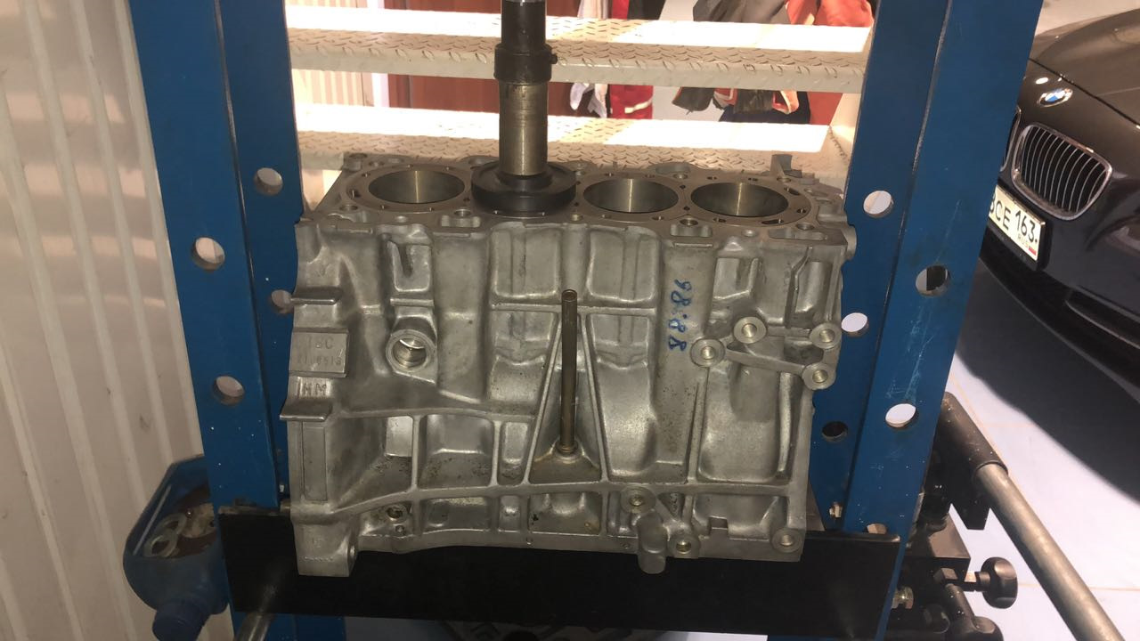 Гильзовка блока гильзами L.A. Sleeve. Часть 2 — Honda Civic Hatchback ...