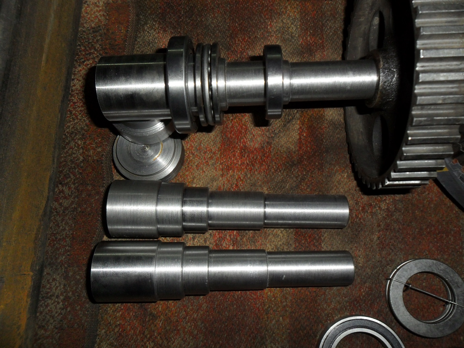 патрон токарный для дип 300. калибровочный вал для токарного станка. вал выточить. люнет для фрезерного станка чпу. выточить валы для модуля лыжного.