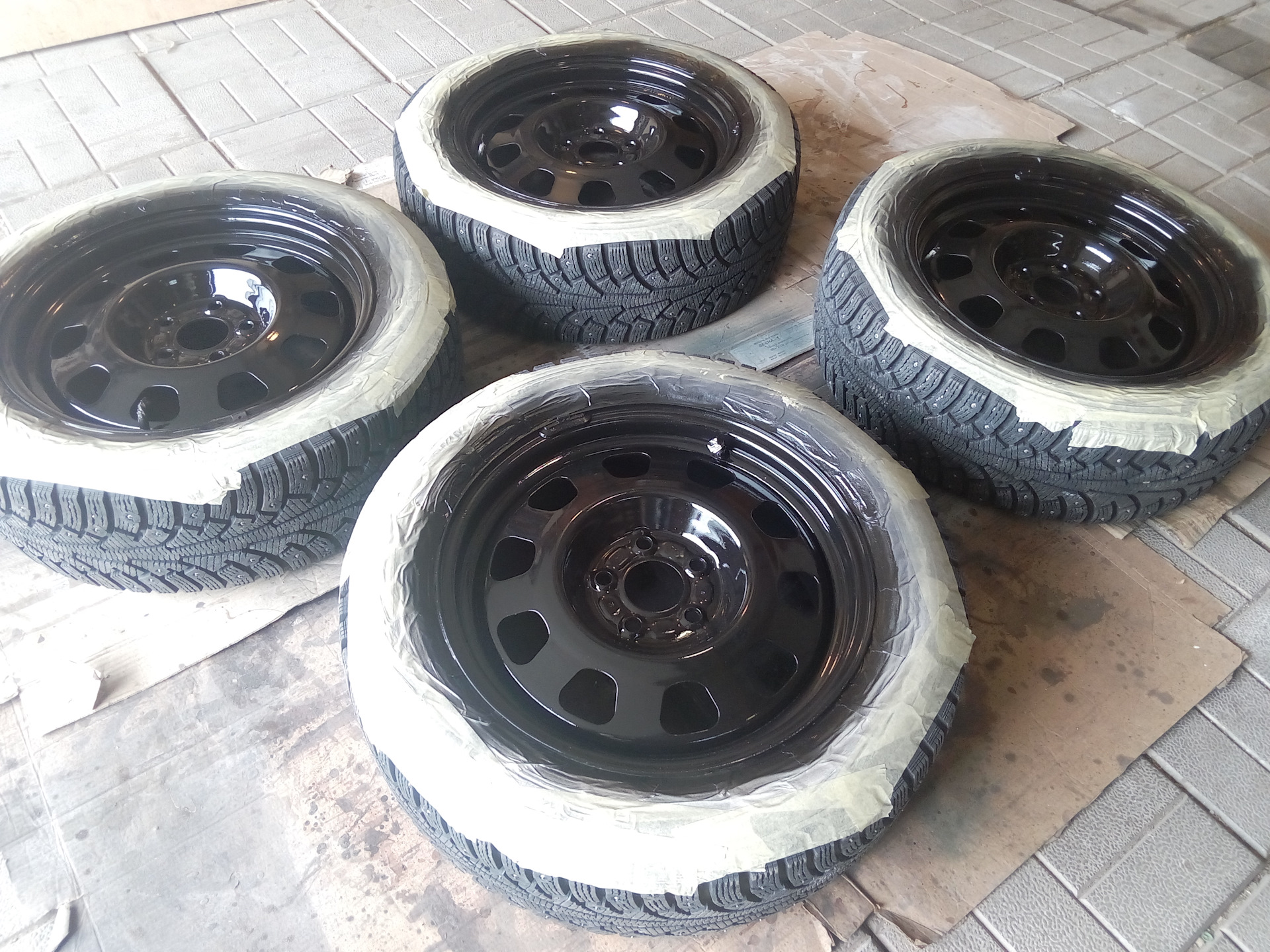 Красим железные колеса — Dodge Caliber, 1,8 л, 2007 года | колёсные ...