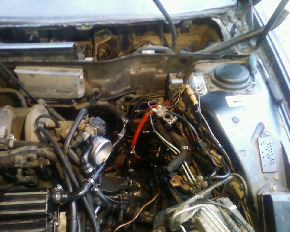 замена тормозного вакуума — Lancia Kappa, 2 л, 1994 года | своими ...