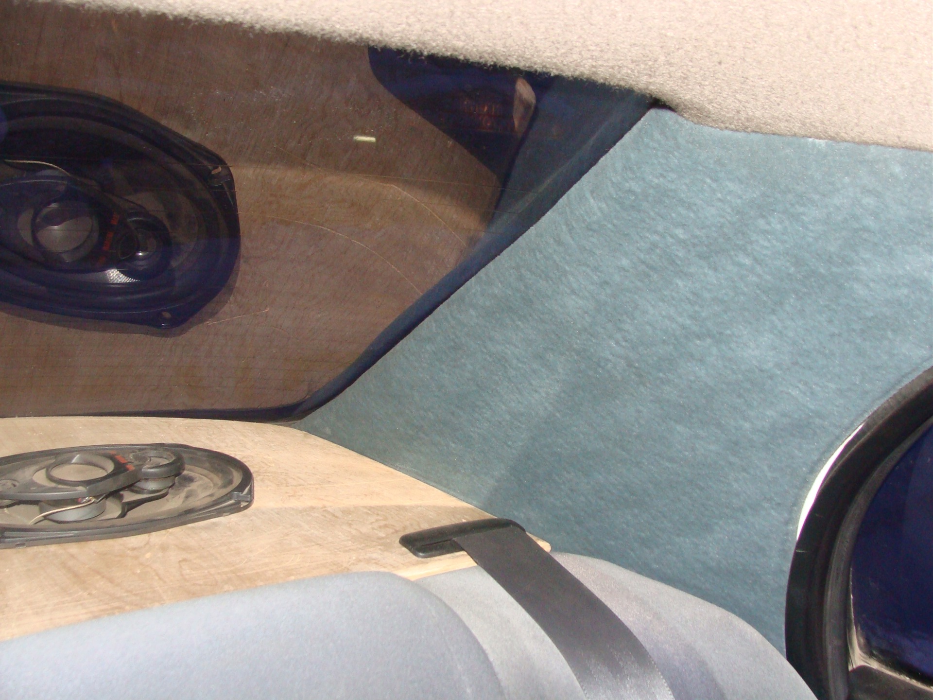 interior hauling - Toyota Corona 20 L 1994