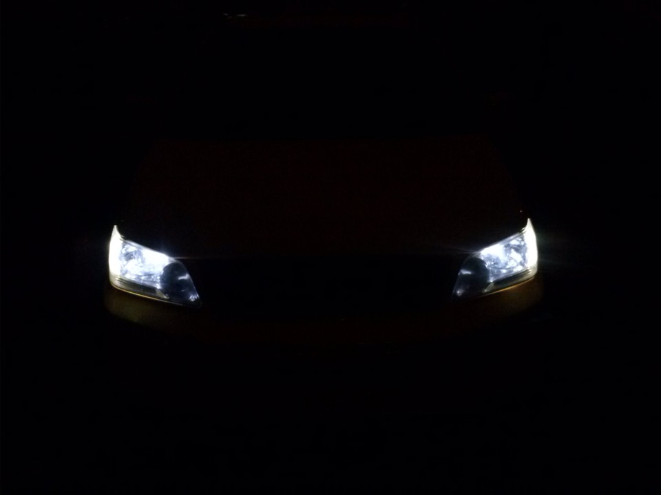 Лампочки в ближний свет и светодиоды в салон. — Mitsubishi Lancer VII ...