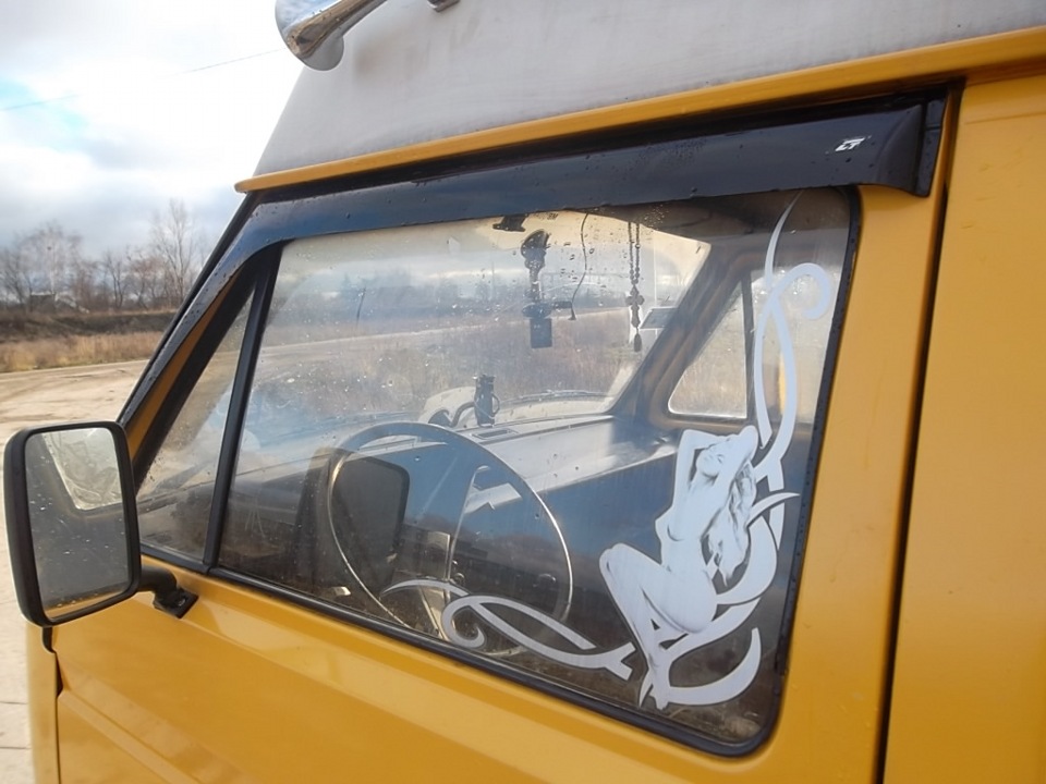 Ура пришли дефлекторы на дверь! — Volkswagen Transporter T3, 1,6 л ...