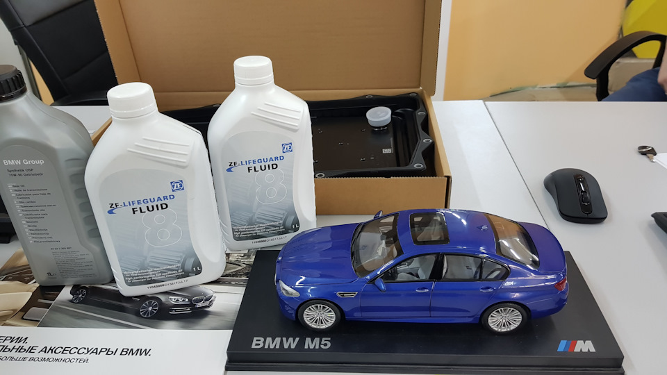 Замена масла в коробке и редукторе — BMW 1 series (F20), 1,6 л, 2013 ...