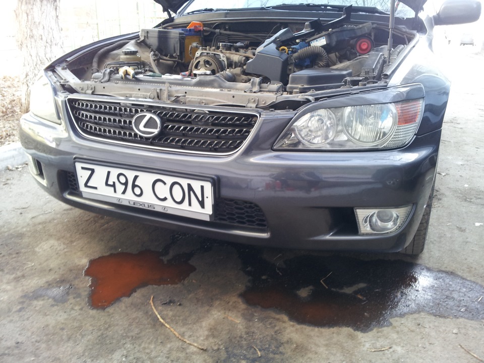 Мелкое ножевое.) — Lexus IS I