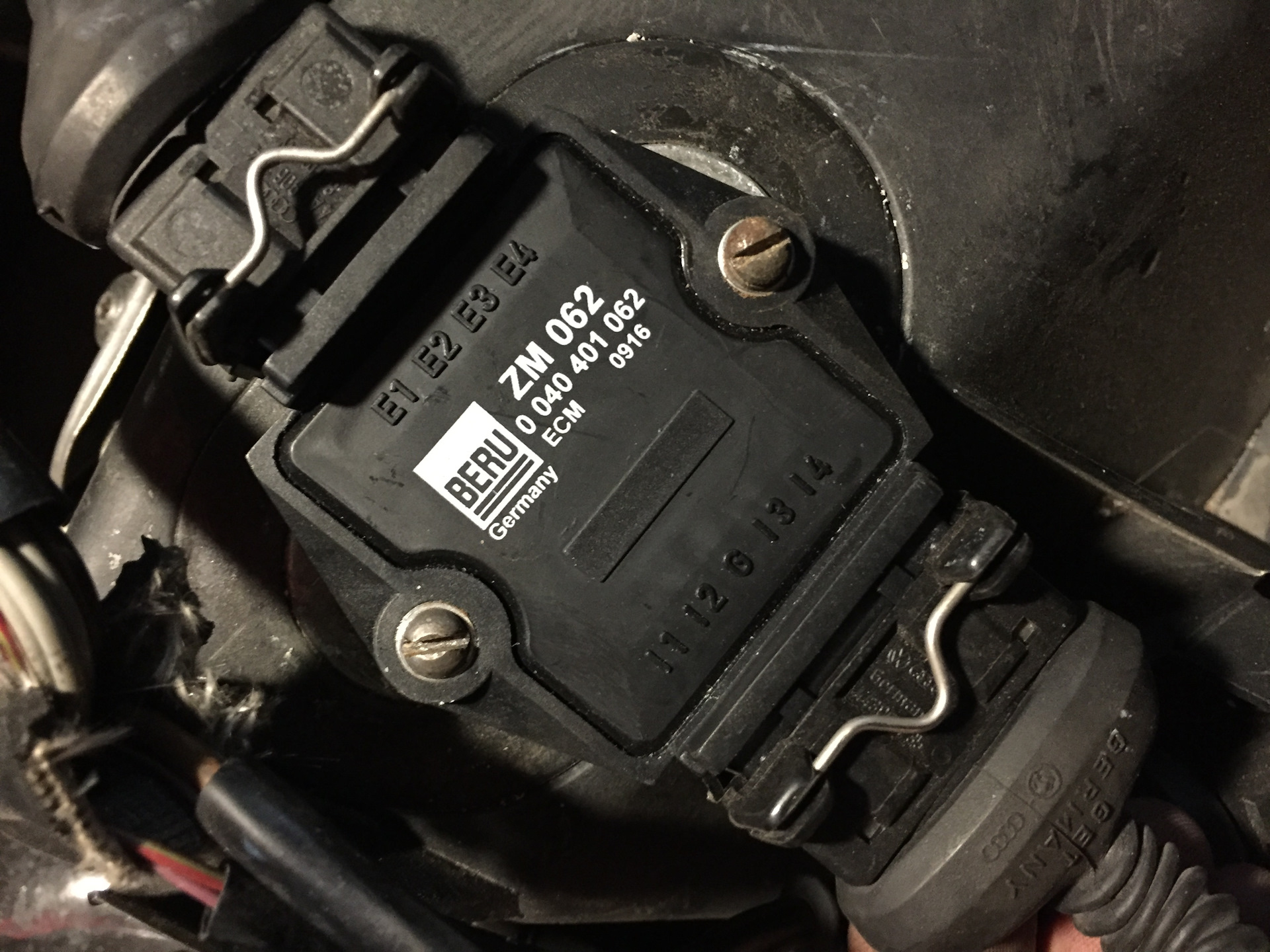 8 турбо aeb. Коммутатор зажигания пассат б5 1. Коммутатор ауди а4 aeb 1. Коммутатор volkswagen passat 1. Коммутатор зажигания volkswagen passat b3.